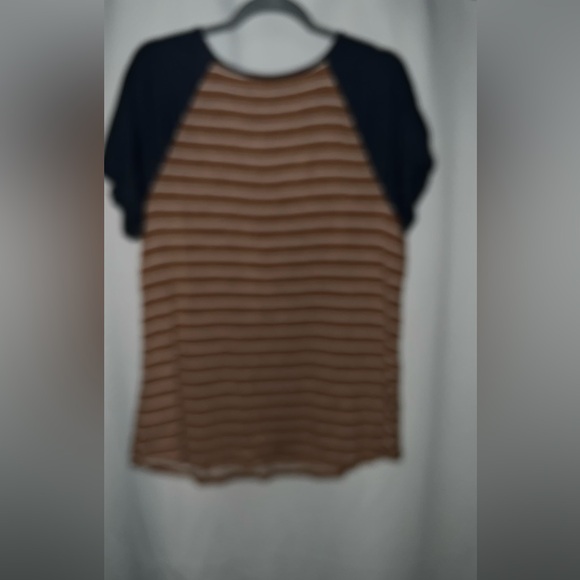Varsity Striped Lace Up V Neck Tee - Picture 7 of 9
